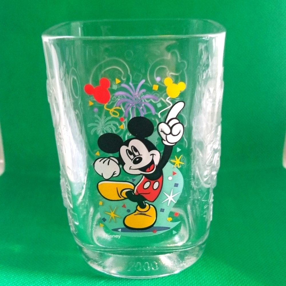 2000 McDonald's Walt Disney Mickey Mouse Drinking Glass.